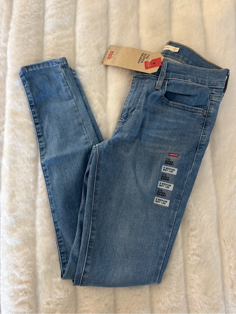 Levi's Women's 710 Super Skinny NWT
